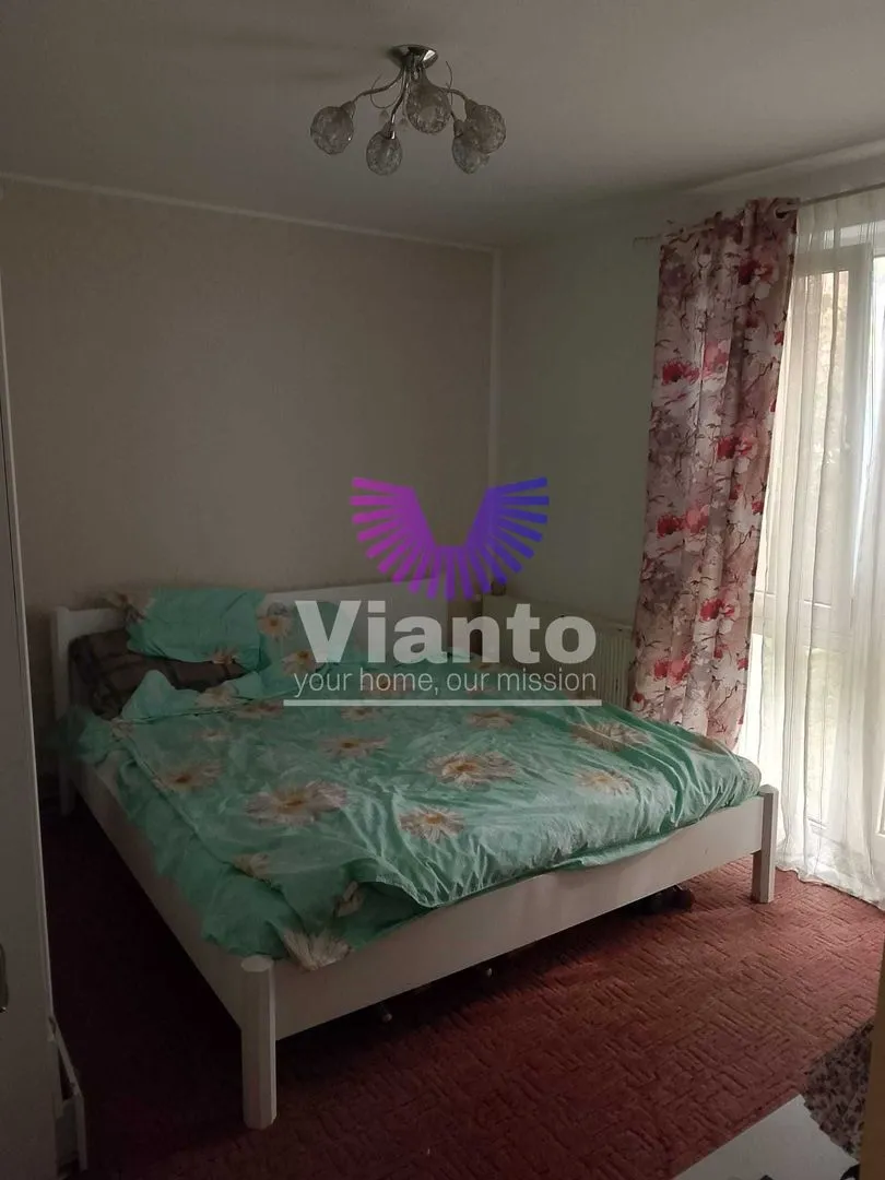 APARTAMENT DE INCHIRIAT 2 CAMERE/LANGA POLITIE/500E