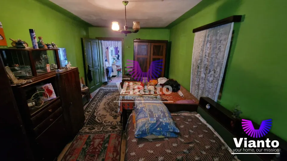 Einfamilienhaus 4 Zimmer mit Grundstück 2984 m² Sat Nou-Roșia