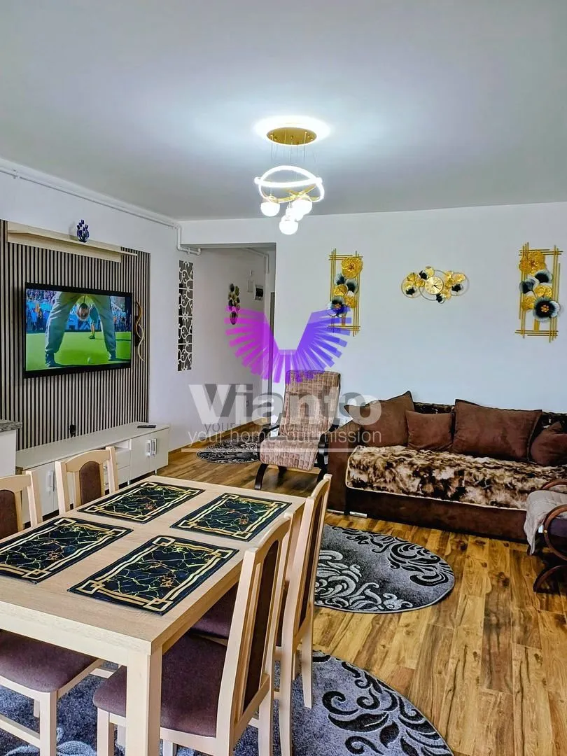 Modernes Studio | Balkon & Privatparkplatz | Davinci Homes