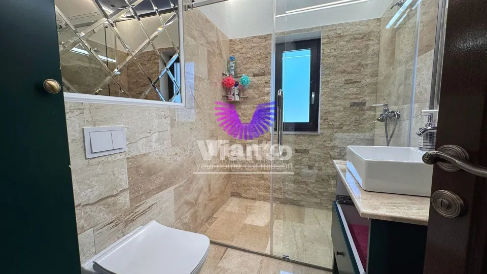 Casa individuala premium cu curte la prima inchiriere