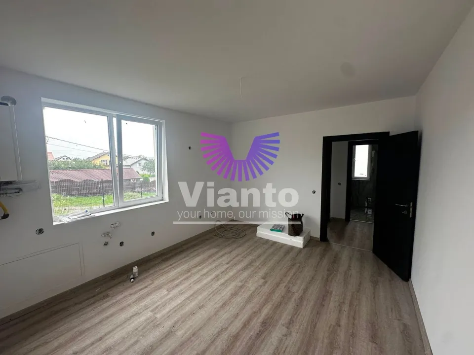 Duplex 5 camere -150mpu, curte 250mp - Cisnadie