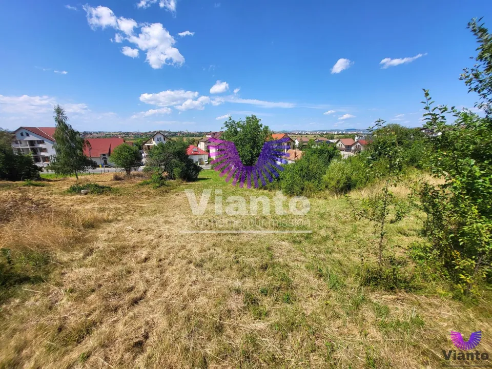 Building Plot 546 sqm | Exceptional views | PUZ in progress