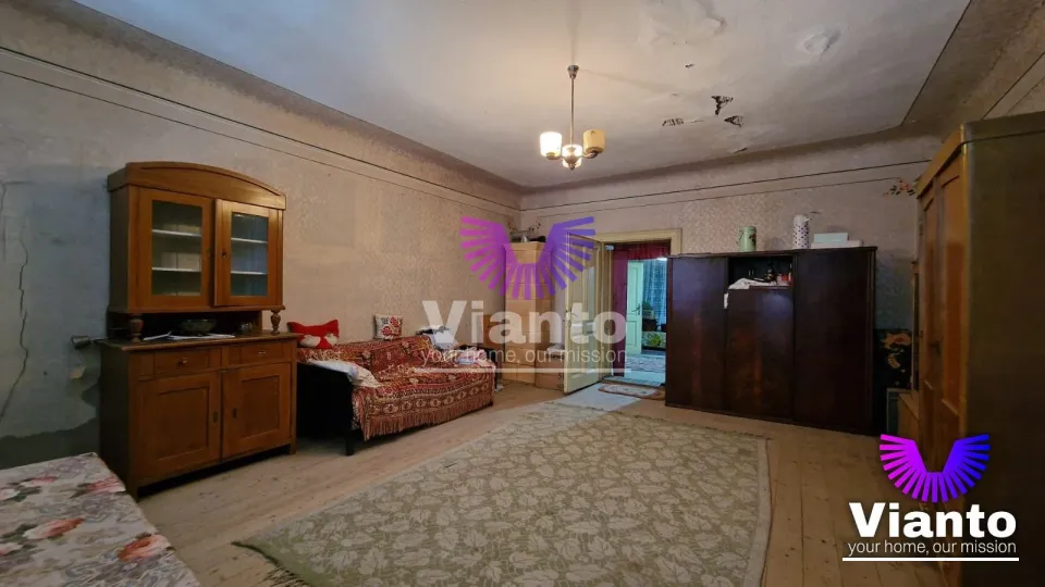 Einfamilienhaus 4 Zimmer mit Grundstück 2984 m² Sat Nou-Roșia