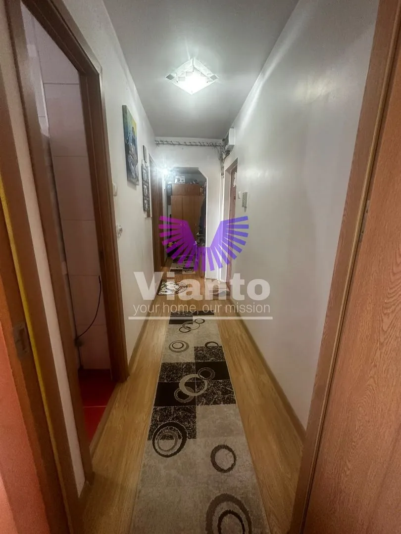 APARTAMENT 2 CAMERE 48MPU, CU BALCON -SEMAFORULUI
