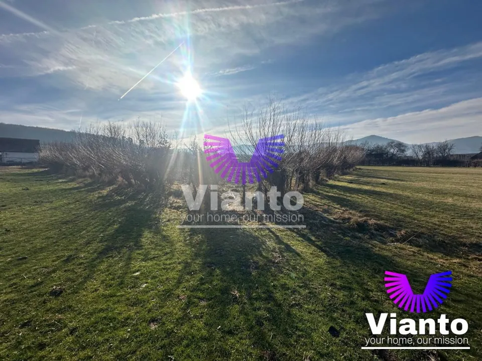Building plot 1080 sqm in Rășinari