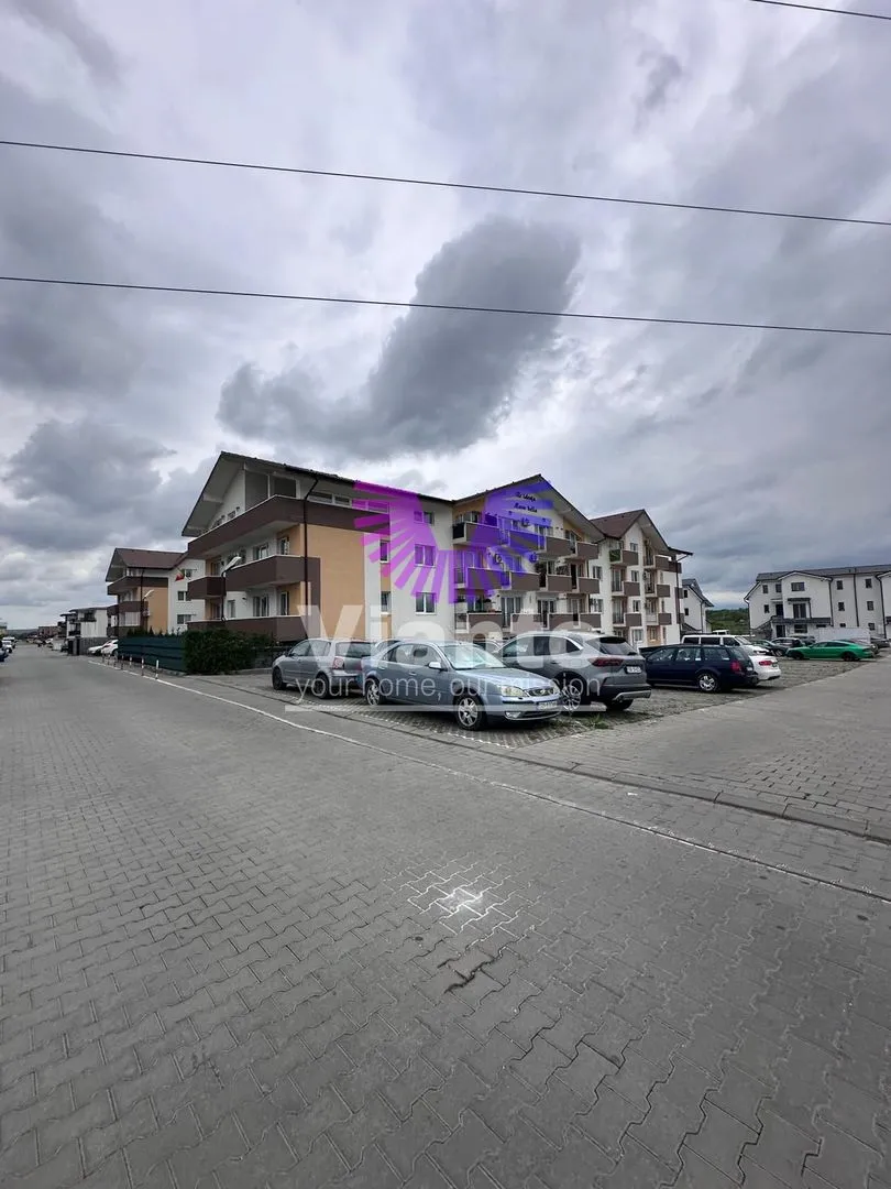 2-Zimmer-Apartment ausgestattet und möbliert mit Balkon und Parkplatz - Stadtteil Arhitectilor