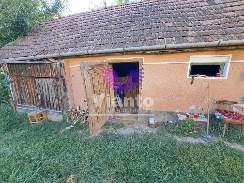 Einfamilienhaus 120 m², Grundstück 800 m² in Rusi - Slimnic