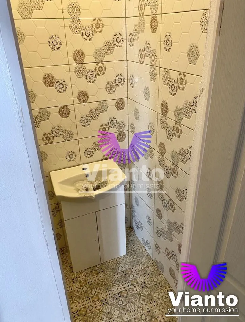 Gewerbefläche 75 m²u. Ultrazentraal