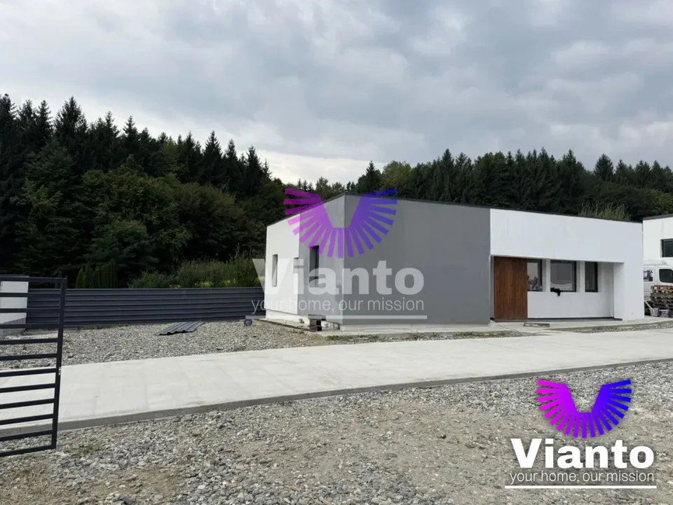 Casa individuala de vânzare în Tocile