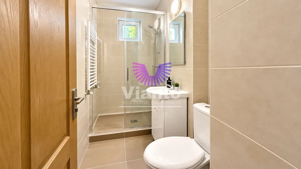 Apartament de Inchiriat 2 Camere/ Cedonia/ 330 E