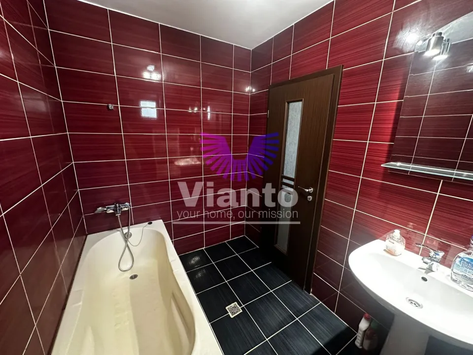 Haus 5 Zimmer - 125 m² mit Grundstück 176 m² in Selimbar