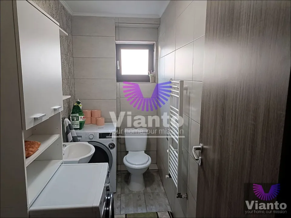 Renovierte 3-Zimmer-Wohnung mit Hof 44 m² | Arhitectilor | Parkplatz