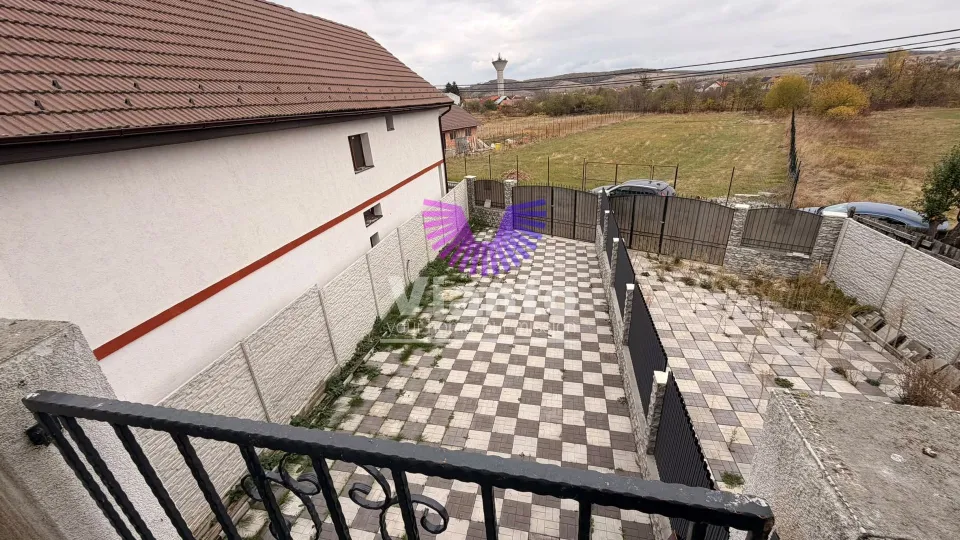 DUPLEX 3 CAMERE 136MPU, TEREN 267MP- CRISTIAN