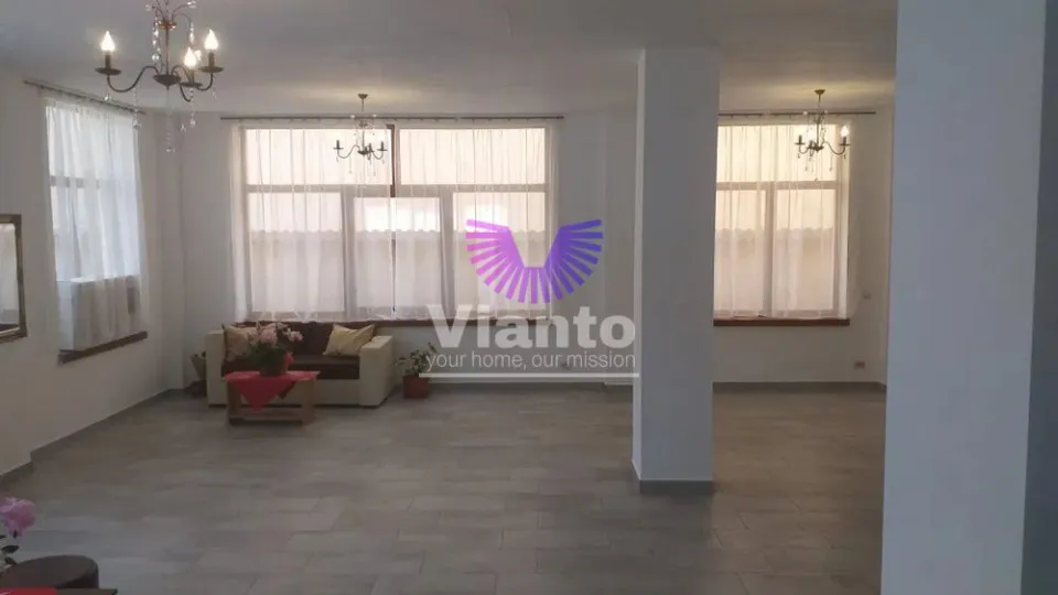 Renting building/commercial space 4 floors / Balea
