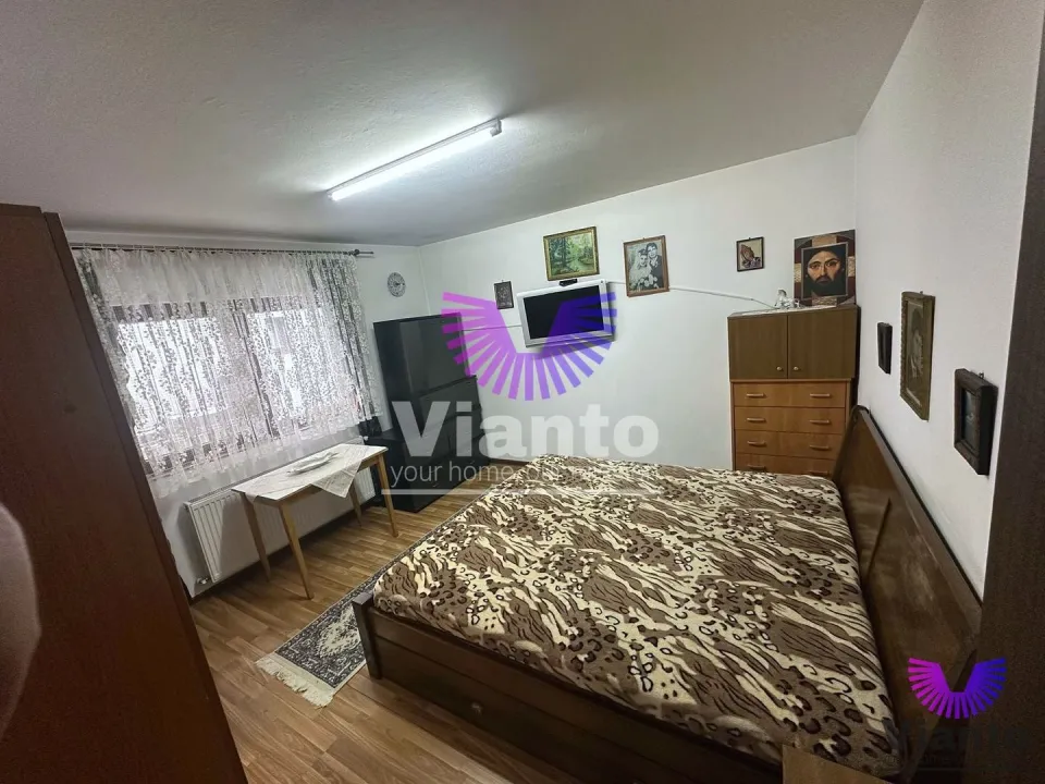 House 6 rooms 168 sqm usable and land 305 sqm | Șelimbăr