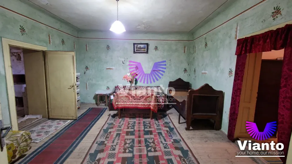 Einfamilienhaus 4 Zimmer mit Grundstück 2984 m² Sat Nou-Roșia